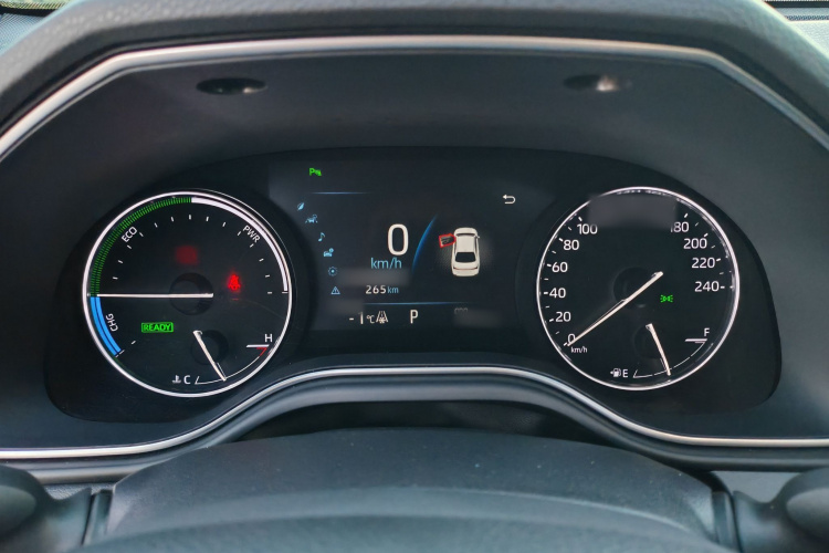 丰田 亚洲龙 2019款 双擎 2.5L 豪华版 国VI中控内饰7008