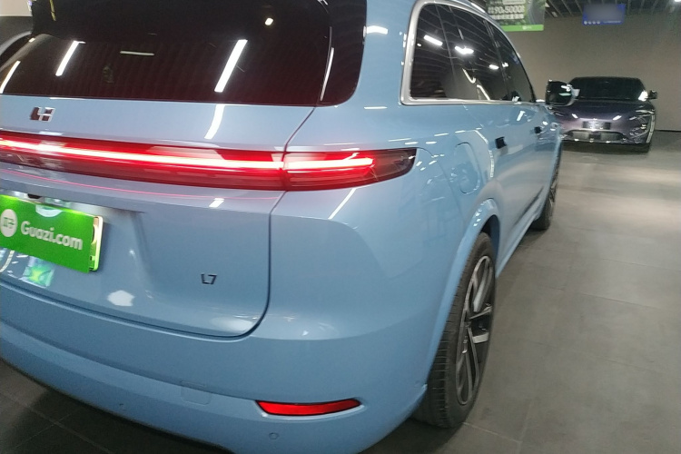 理想汽车 理想L7 2024款 Ultra车身外观9