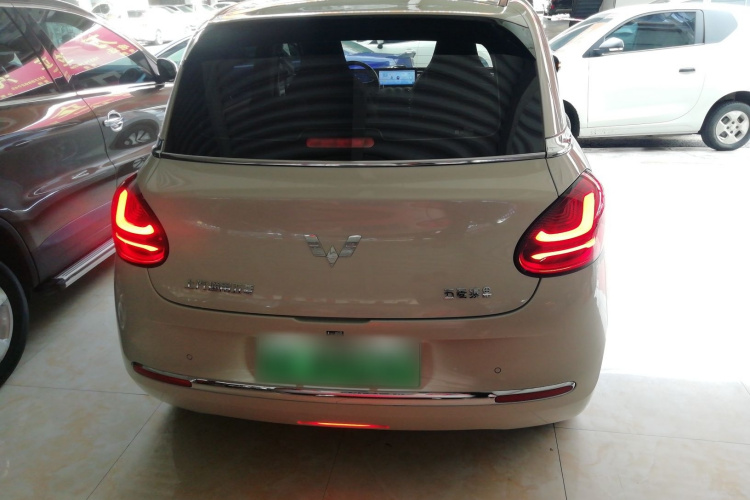 五菱汽车 五菱缤果 2023款 203km 舒享款车身外观6004