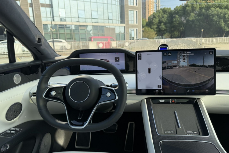 鸿蒙智行 享界S9 2024款 纯电 Ultra 四驱旗舰版局部细节13