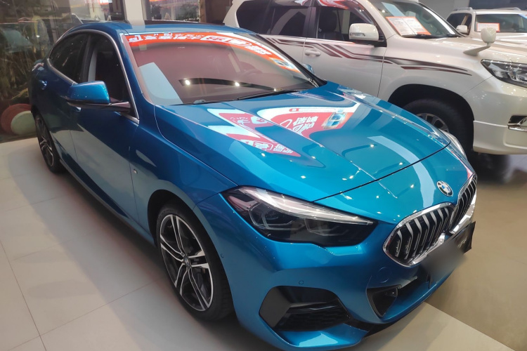 宝马2系(进口) 2021款 225i 四门轿跑车 M运动套装车身外观3