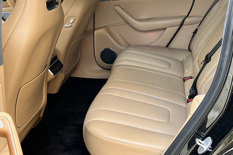 鸿蒙智行 智界R7 2024款 纯电 736km UItra中控内饰7006