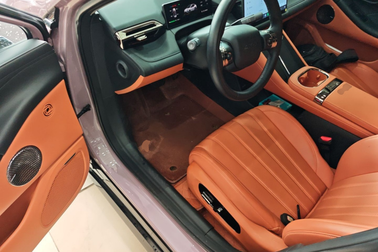 埃安 AION RT 2025款 650激光雷达版中控内饰7003