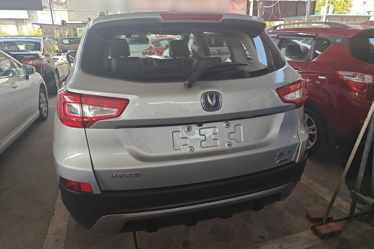 长安CS75 2014款 2.0L 手动豪华型 国V车身外观6