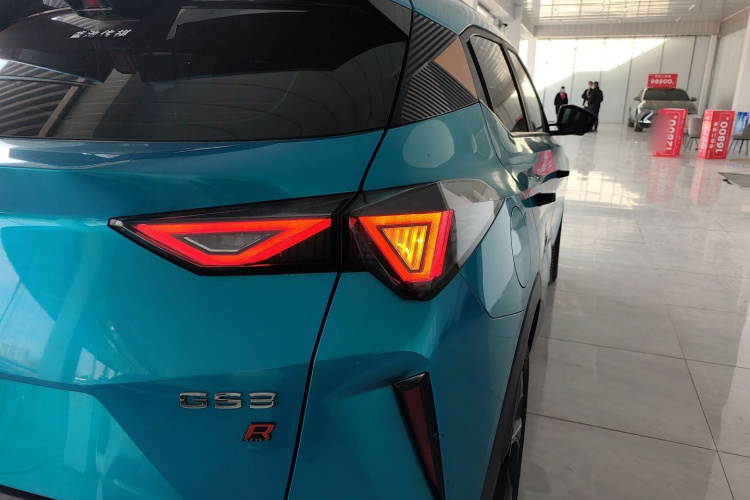 广汽传祺 传祺GS3 2023款 影速 270T R-STYLE版车身外观6006