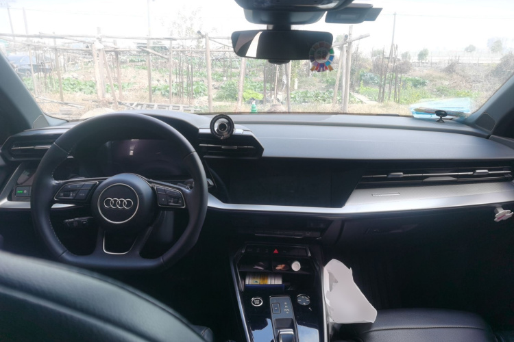 奥迪A3 2021款 Sportback 35 TFSI 豪华运动型中控内饰12