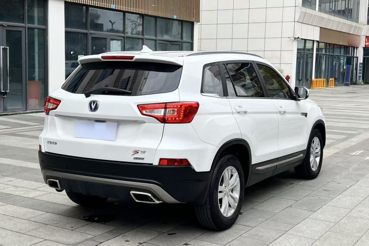 长安CS75 2016款 1.8T 自动尊贵型 国IV车身外观7