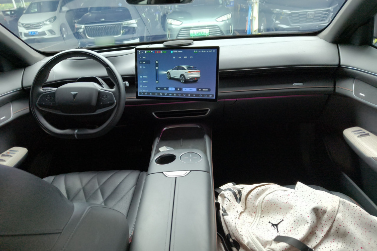 深蓝汽车 深蓝S07 2023款 620Max纯电版中控内饰12