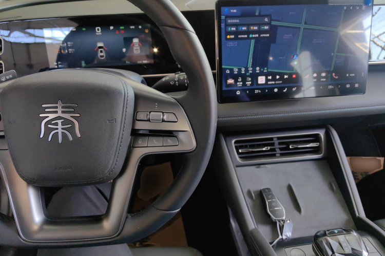 比亚迪 秦L 2025款 DM-i 智驾版 120KM超越型中控内饰12