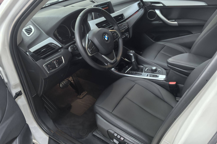 宝马X1 2019款 sDrive20Li 领先型中控内饰7002