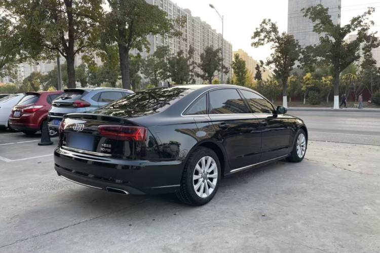 奥迪A6L 2016款 30 FSI 技术型车身外观6005