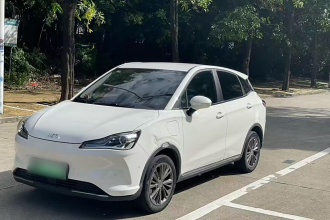 哪吒汽车 哪吒V 2022款 Pro 长续航智享版