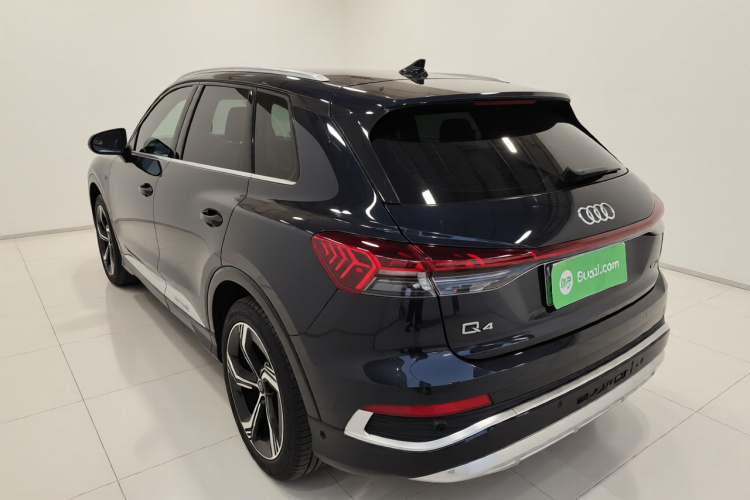 奥迪Q4 e-tron 2023款 40 e-tron 创境版车身外观5