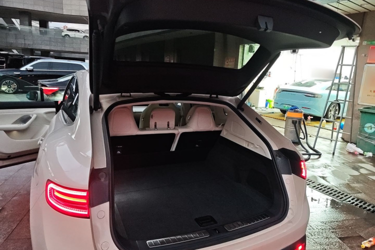 鸿蒙智行 智界R7 2025款 增程 251km Max局部细节23