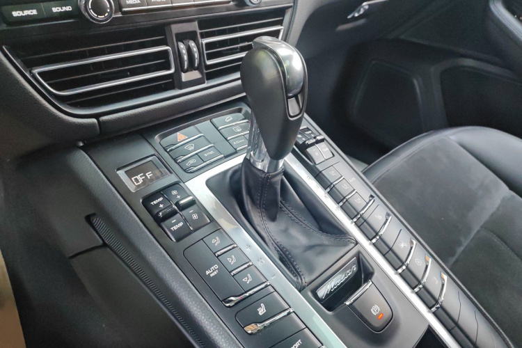 保时捷 2021款 Macan 2.0T局部细节18