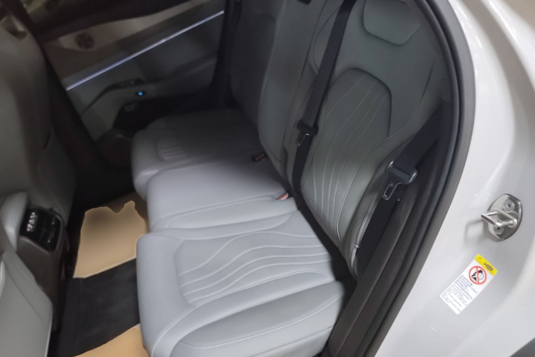 腾势N7 2024款 630 四驱智驾Max版中控内饰21