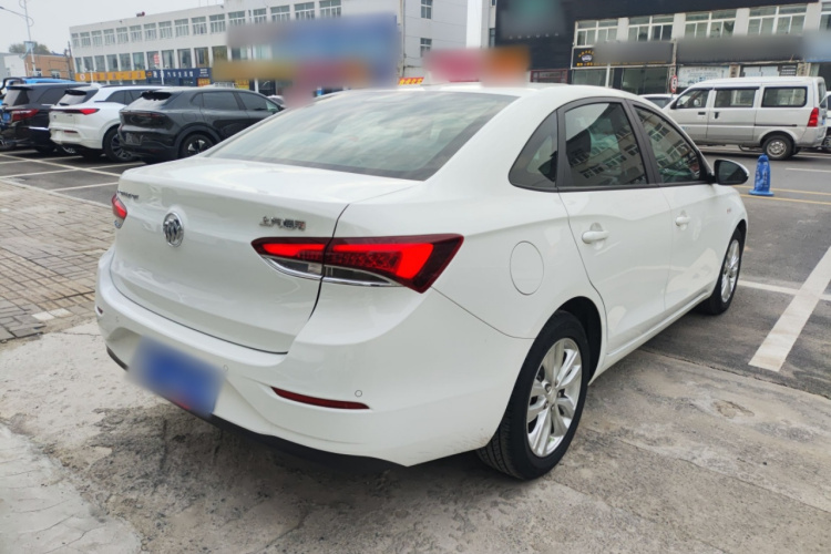 别克 英朗 2021款 改款 典范 1.5L 自动精英型车身外观7