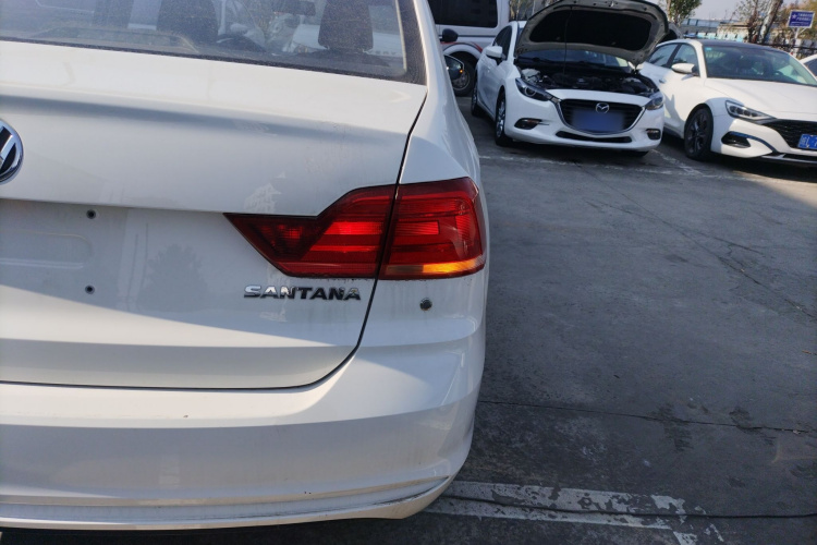 大众 桑塔纳 2021款 1.5L 自动风尚版车身外观9