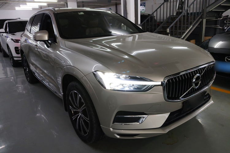 沃尔沃XC60 2021款 T5 四驱智远豪华版车身外观6002