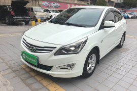 现代 瑞纳 2016款 1.4L 手动智能型GLS