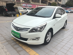 现代 瑞纳 2016款 1.4L 手动智能型GLS