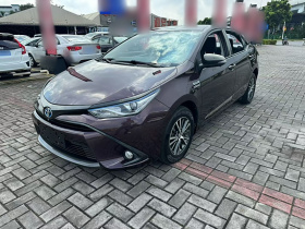 丰田 雷凌 2016款 双擎 1.8H GS E-CVT精英天窗版