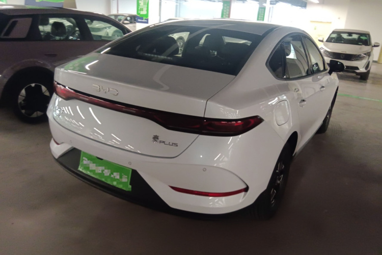 比亚迪 秦PLUS 2025款 DM-i 智驾版 128KM进取型车身外观7