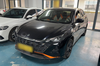 东风风神 奕炫 2023款 马赫版 1.5L 自动追影版