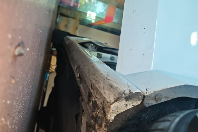 福特 福克斯 2020款 三厢 EcoBoost 180 自动锋潮型局部细节9001