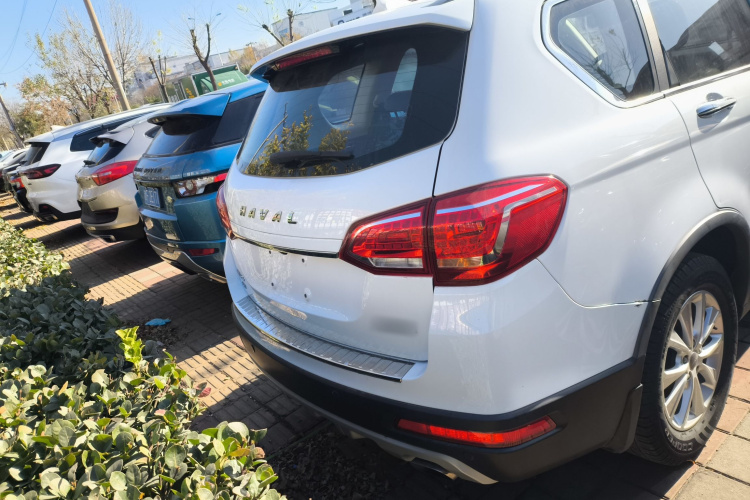 哈弗H6 2018款 红标 运动版 1.5T 自动两驱精英型车身外观6