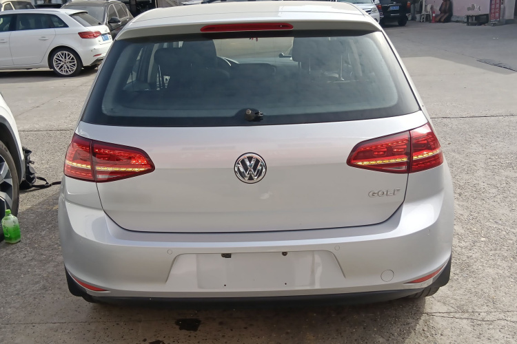 大众 高尔夫 2015款 1.6L 自动舒适型车身外观6004