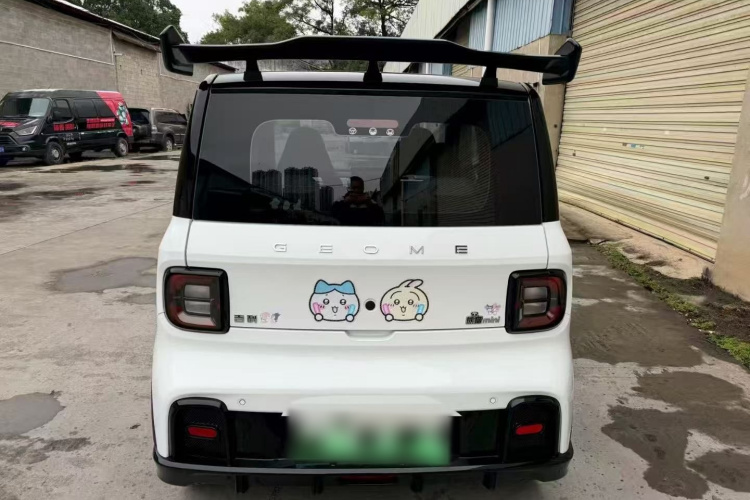 吉利银河 2024款 200km 熊猫卡丁车身外观6004