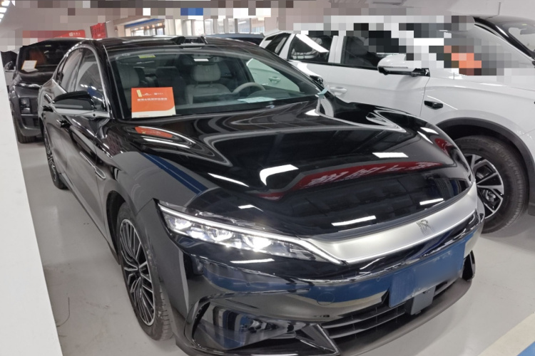 比亚迪 汉 2025款 DM-i 125KM激光雷达智驾型车身外观3