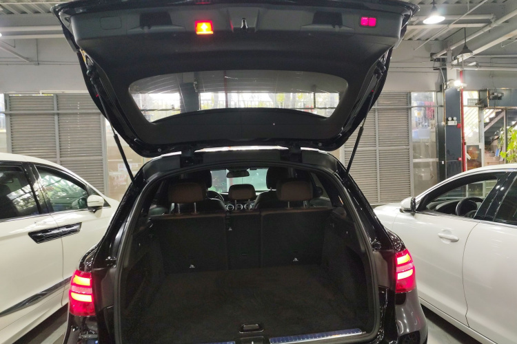 奔驰GLC 2019款 改款 GLC 260 L 4MATIC 豪华型局部细节23