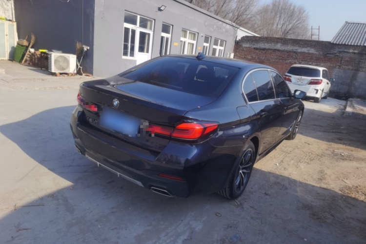 宝马5系 2022款 改款二 525Li M运动套装车身外观7