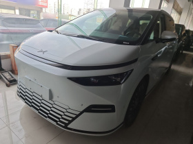 小鹏X9 2025款 740超长续航 Max