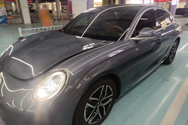 欧拉闪电猫 2022款 555km 豪华版车身外观1