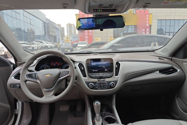 雪佛兰 迈锐宝XL 2019款 535T CVT锐行版中控内饰12