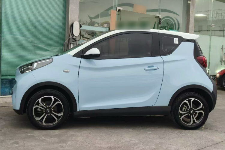 奇瑞 小蚂蚁 2023款 301km 挚爱版 磷酸铁锂车身外观6003