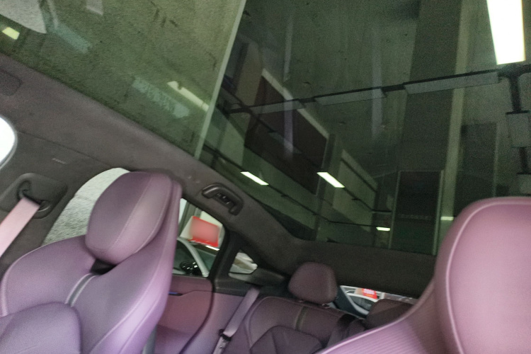 小鹏P7 2025款 702 长续航 Ultra中控内饰22