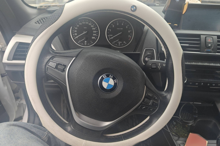 宝马2系(进口) 2015款 218i 敞篷轿跑车局部细节13