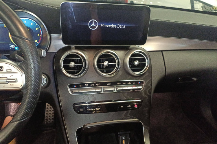 奔驰C级(进口) 2020款 C 260 轿跑车局部细节16