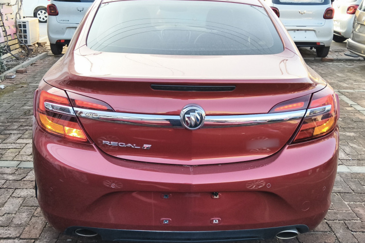 别克 君威 2015款 1.6T 领先技术型车身外观6