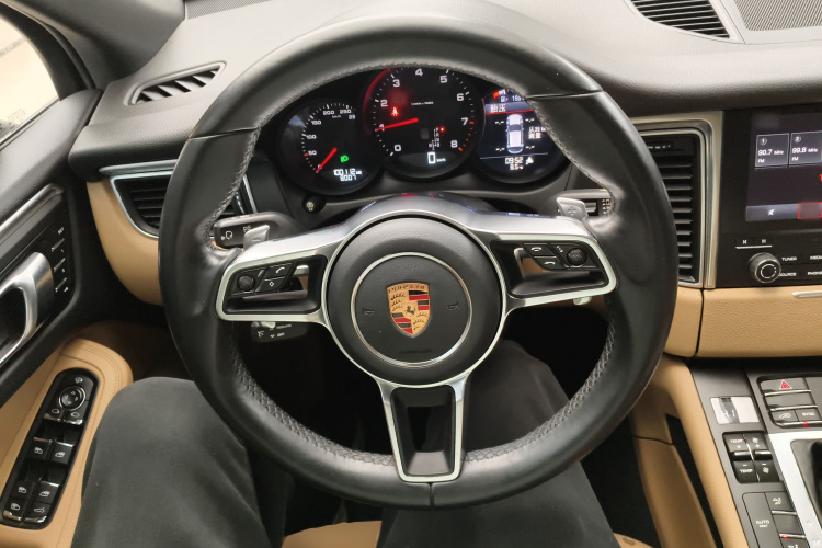 保时捷 2017款  Macan 2.0T中控内饰13