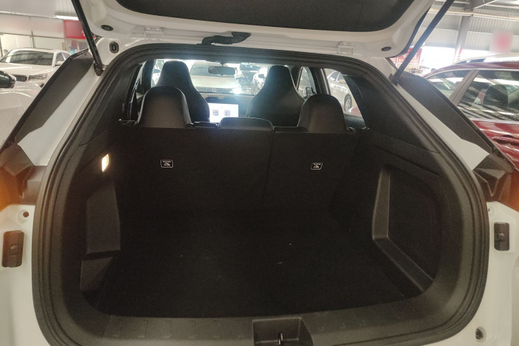 东风风神 风神L7新能源 2024款 205 Air机舱底盘23