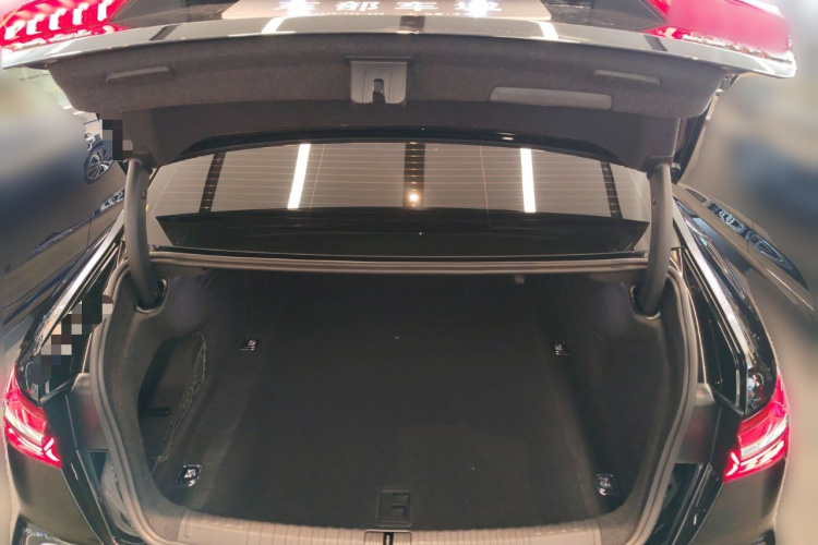 奥迪A6L 2022款 40 TFSI 豪华动感型中控内饰23