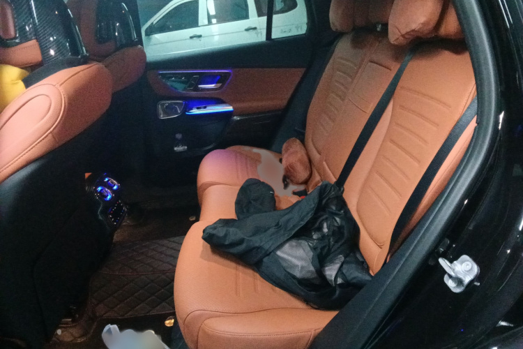 奔驰GLC 2024款 GLC 300 L 4MATIC 动感型 5座中控内饰7004