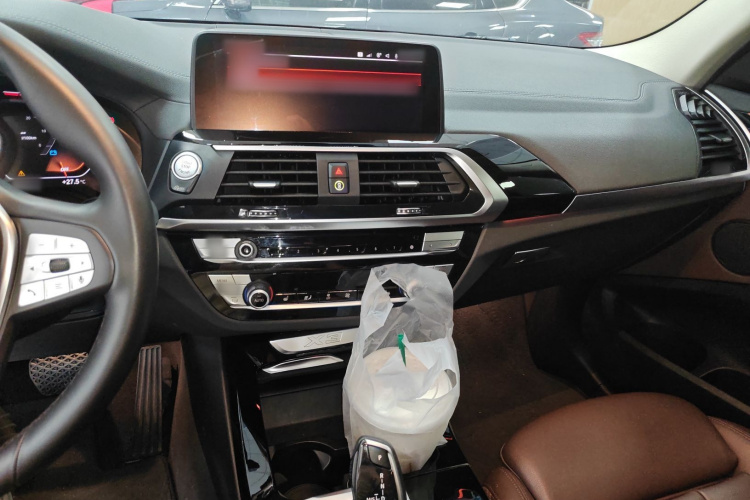 宝马X3 2021款 xDrive25i 豪华套装中控内饰7002