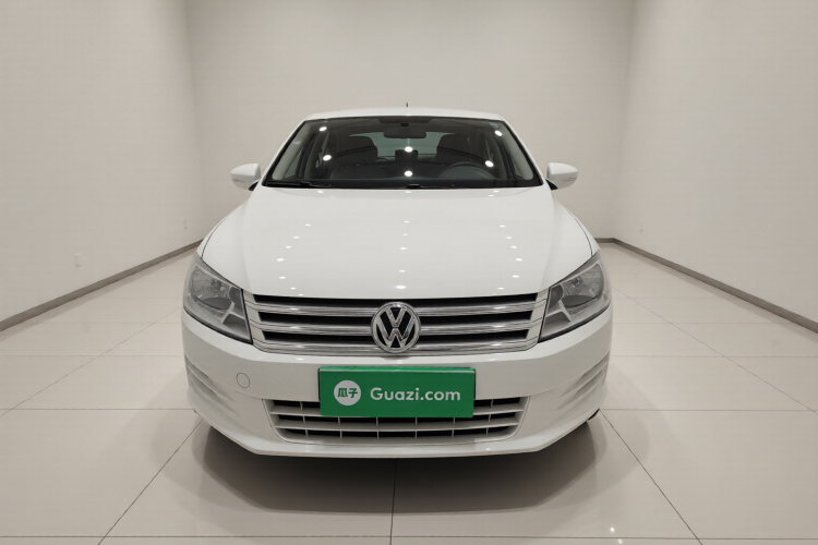 大众 桑塔纳 2015款 1.6L 手动风尚版车身外观2