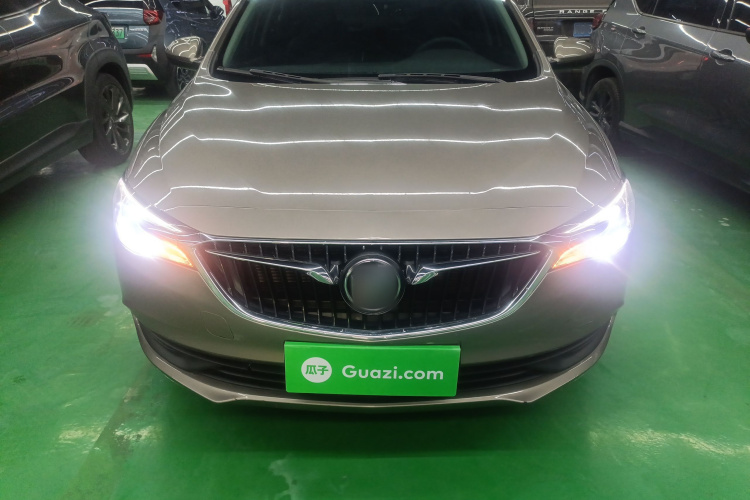 别克 英朗 2021款 1.3T 自动轻混动精英型车身外观2